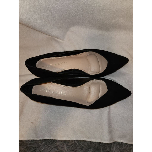 Kelly & Katie | Pump Shoes | Black | Suede | Size 7.5 - Picture 5 of 6
